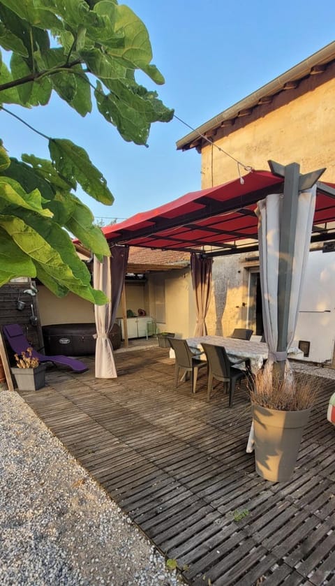 Balcony/Terrace, Balcony/Terrace