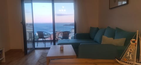 Balcony/Terrace, Living room, Sea view