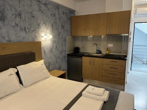 Atlantis Suites and Rooms Nikiti Apartment hotel in Nikiti