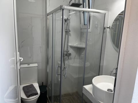 Atlantis Suites and Rooms Nikiti Apartment hotel in Nikiti