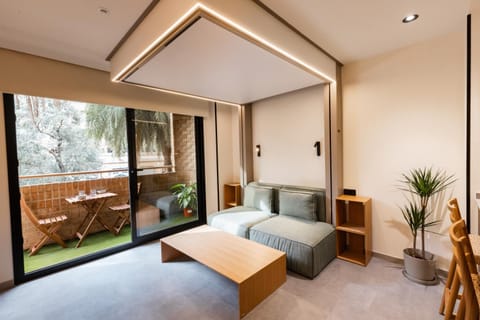 TV and multimedia, Balcony/Terrace, Living room