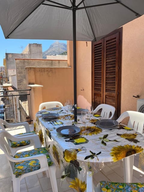 Patio, View (from property/room), Balcony/Terrace, Balcony/Terrace, Dining area
