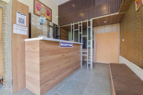 Facade/entrance, Lobby or reception