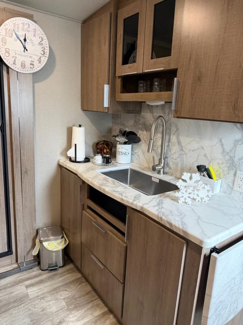 Paradise Apartment in Town N Country