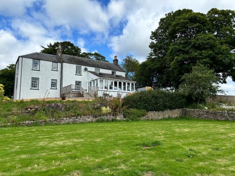 Property building, Natural landscape, Garden