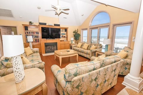 OCEANFRONT, Priv Pool, ELEV, Htub, pool table-OH2, Another Sea Esta House in Corolla