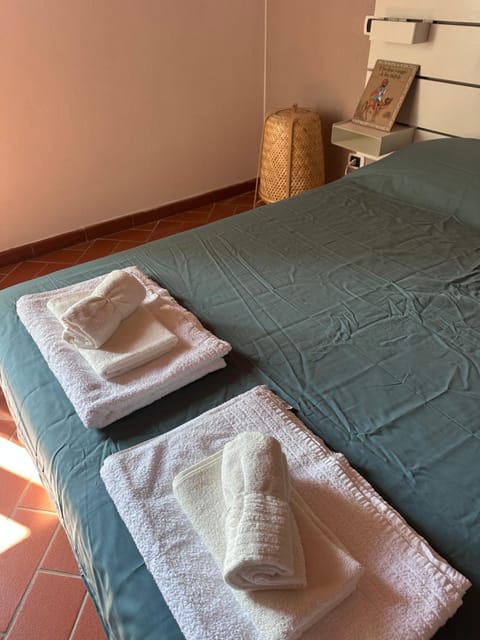 Peaceful Pause in Livorno Cozy apartment for 3-4 people with Private Parking Apartment in Livorno