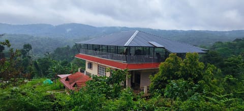 Property building, Natural landscape, Balcony/Terrace