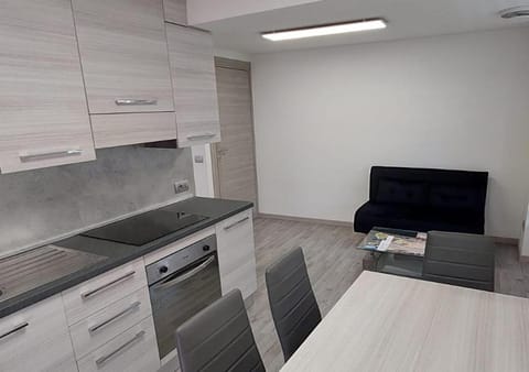 Living room, oven, stove