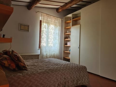 Charming Home by Ancient Walls Apartment in Prato