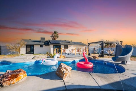 Swimming pool