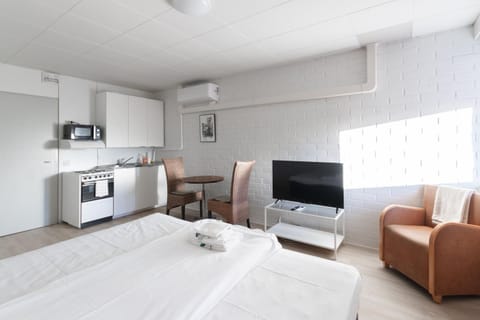 TV and multimedia, Dining area