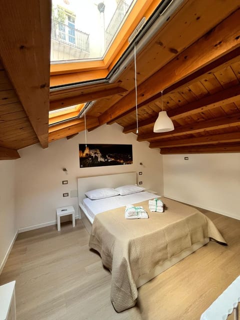 WHITE MOON CAGLIARI via Dettori 5 Centro Apartment in Cagliari