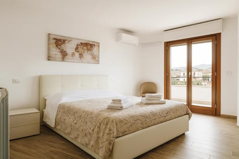 Gold Apartment Apartment in Arezzo