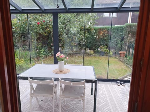 Garden, Balcony/Terrace