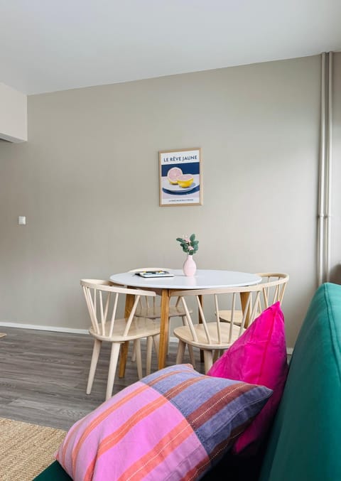 Niivaara Cozy Apartment, Near Hospital, AMK & Central Apartment in Finland