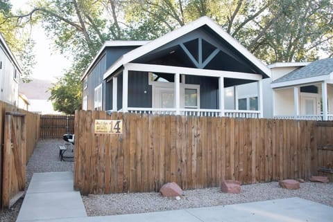 Property building, Street view