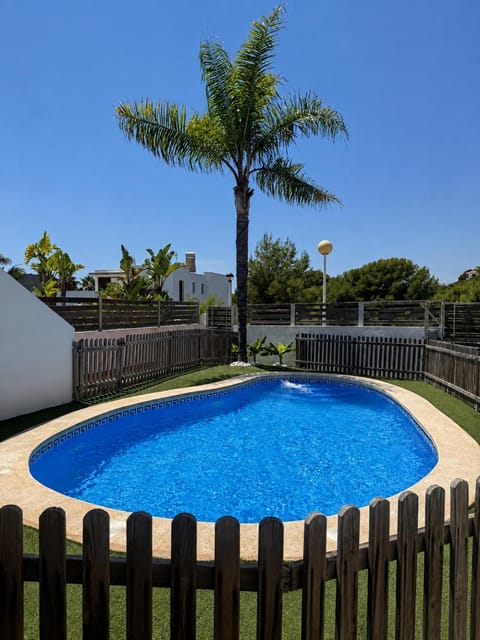 Garden, Garden view, Pool view, Swimming pool