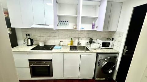 Zing Holiday Home Apartment in Dubai