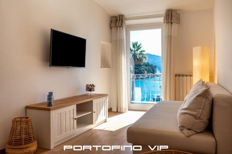 Dipinto di blù by PortofinoVip Apartment in Santa Margherita Ligure
