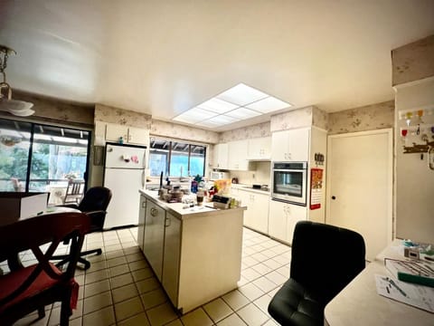 Comfortable private room near UBC-B Bed and Breakfast in Vancouver