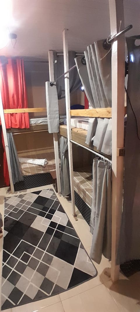 Fagundes Hostel 2 Itaipuaçu Hostel in Niterói