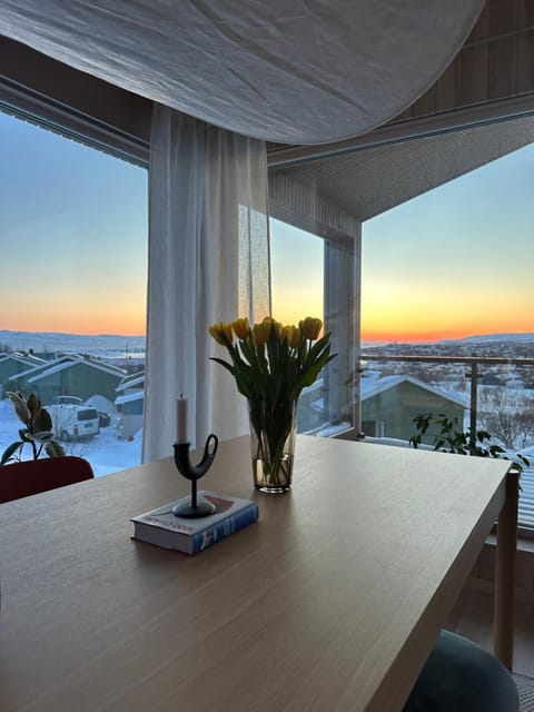 Dining area, Sea view, Sunset