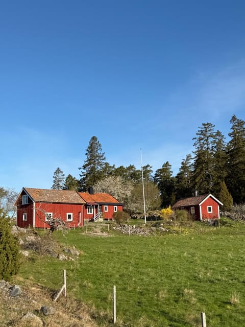 Property building, Spring, Day, Natural landscape