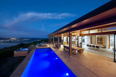 City view, Landmark view, Pool view, Swimming pool, Sunset