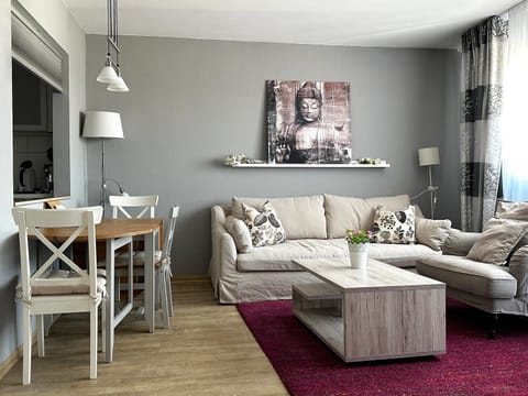 Living room, Photo of the whole room, Dining area