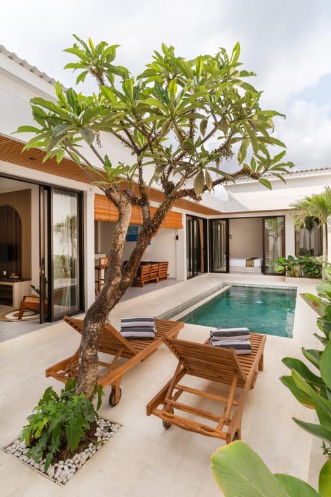 Property building, View (from property/room), sunbed