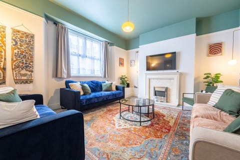 TV and multimedia, Living room