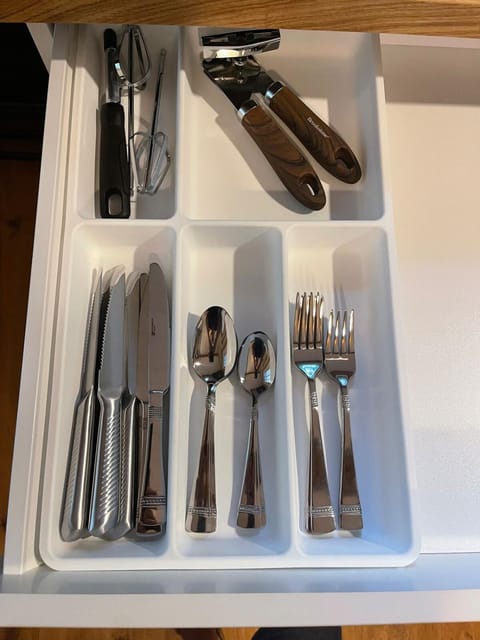 Jai Hollow Tiny Home Cottage House in Stecoah