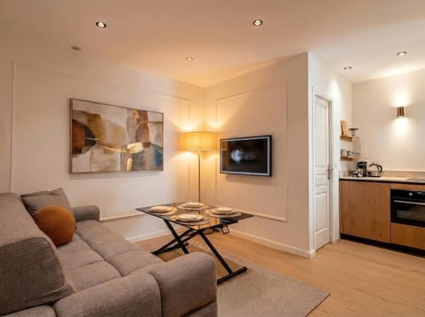 TV and multimedia, Living room, kitchen