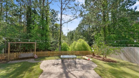 Spacious Laid-Back Hideaway Pets Allowed Enjoy Back Yard Modern Fixtures Plus Free Daily Activity Tickets House in Orange Beach