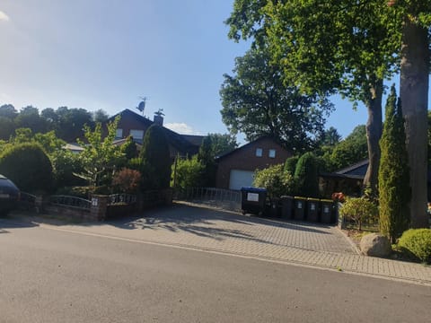 Property building, Street view
