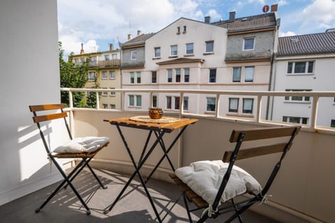 View (from property/room), Balcony/Terrace, Seating area