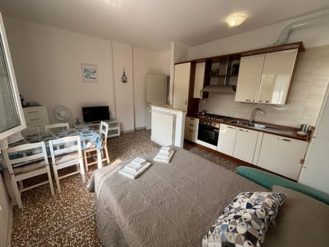 MARE SOTTO CASA Bilocale sulla Spiaggia LIBERA Apartment in Ceriale