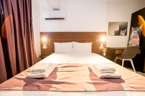 Stunning Studio with Sea & Country View - by HostMT Apartment in Saint Paul's Bay