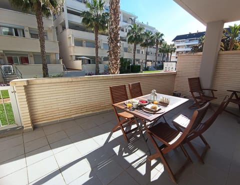 Balcony/Terrace, Garden view