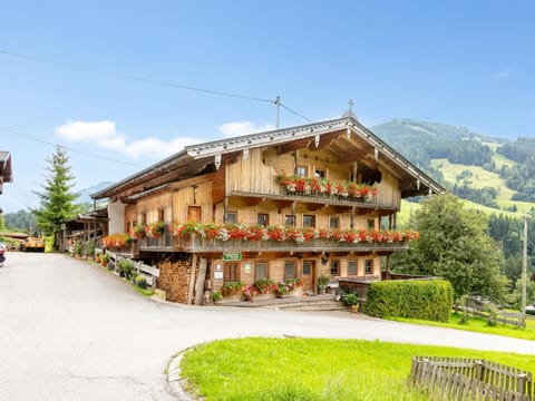 Property building, Summer