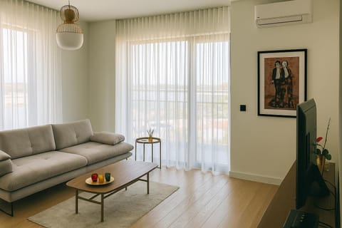 Belgrade Waterfront Kalemegdan and River View with Garage Apartment in Belgrade