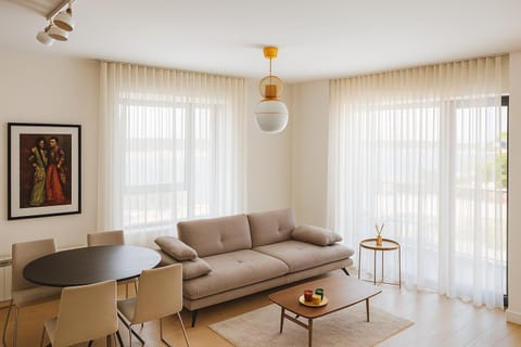 Belgrade Waterfront Kalemegdan and River View with Garage Apartment in Belgrade