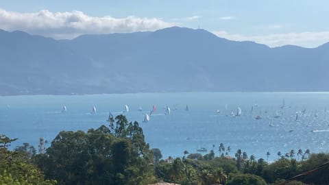 Nearby landmark, Mountain view, Sea view, Parking