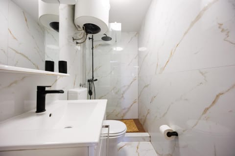 Karantanovi Dvori Apartment in Murter