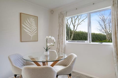 Luxe Country Escape Villa in Waikato