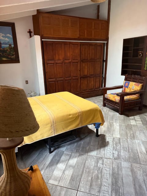 House 3 blocks from downtown House in Tepoztlan