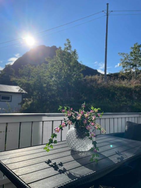 KB Storhaugen House - Sørvågen House in Lofoten