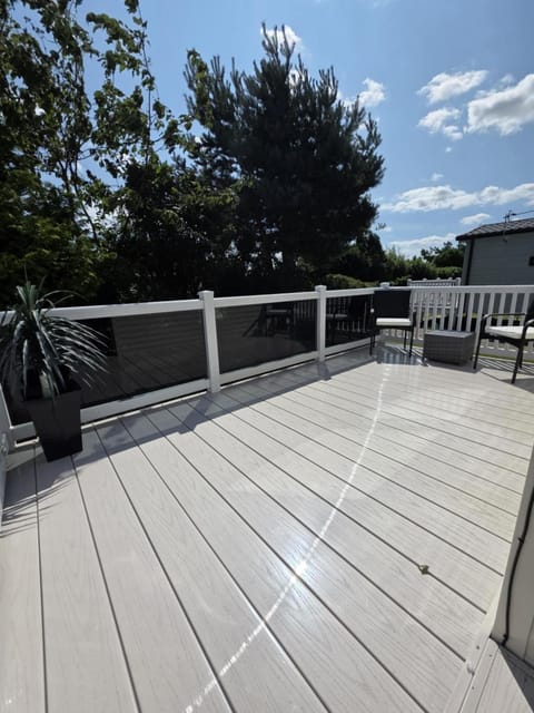 Patio, Balcony/Terrace