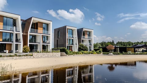 Property building, Lake view